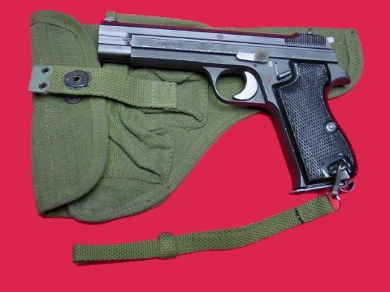 пистолет SIG P210